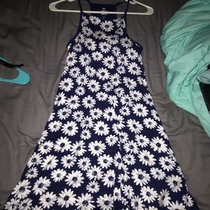 Women’s Blue Swing Dress With White Sunflowers 💙